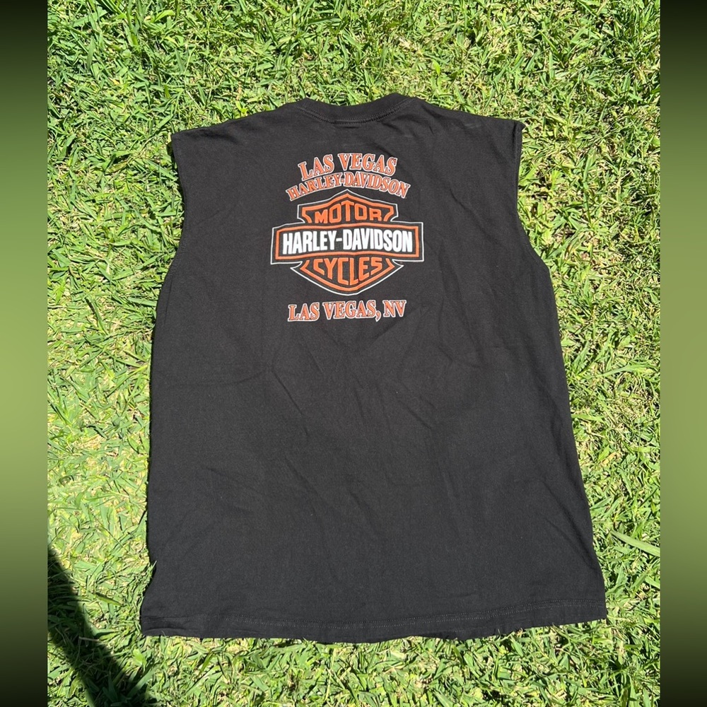 Harley Davidson Sleeveless Female graphic Las Vegas Harley size XL - Picture 3 of 3